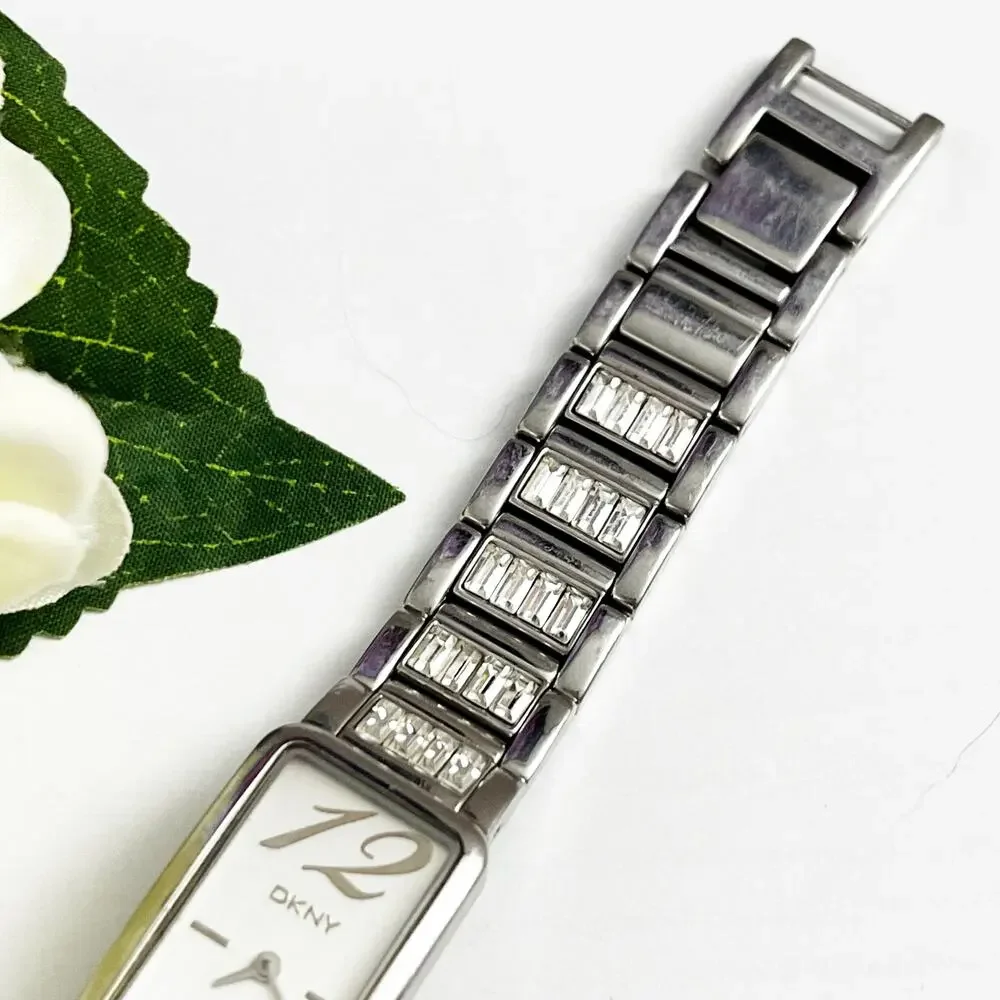 Dkny silver baguette